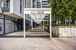 909 - 400 ADELAIDE STREET E Toronto