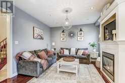 4 BOUVIER GATE Brampton