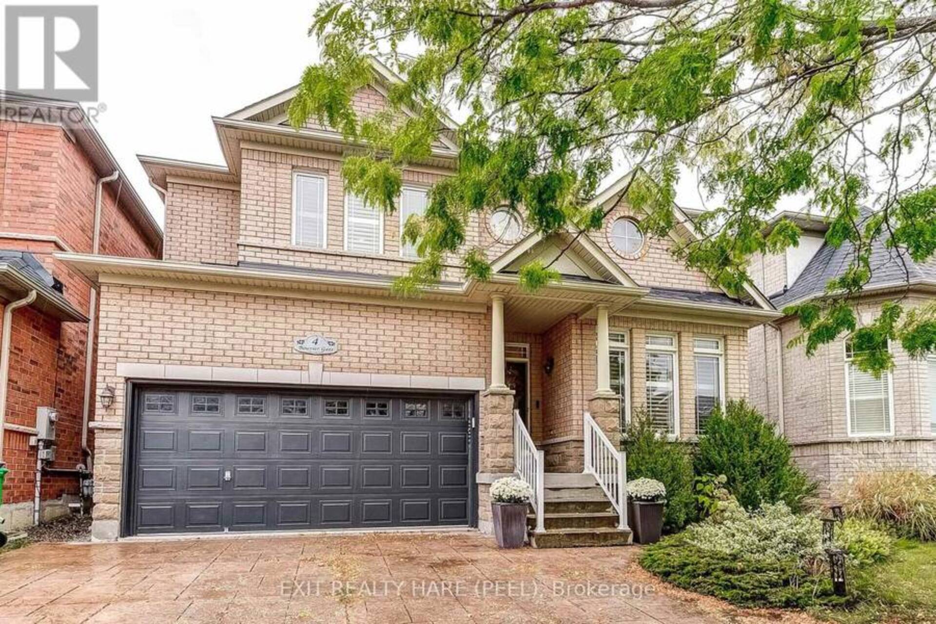 4 BOUVIER GATE Brampton