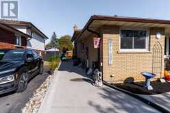 52 WESTCHESTER WAY Brantford