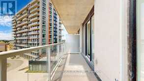 410 - 6 DAVID EYER ROAD Vaughan