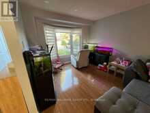 49 HALFMOON SQUARE Toronto