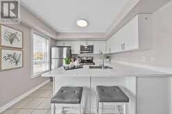 111 - 2 DUNSHEATH WAY Markham