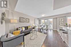 111 - 2 DUNSHEATH WAY Markham