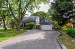 39 ADDISON CRESCENT Toronto