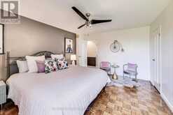 403 - 10 EDGECLIFF GOLFWAY Toronto