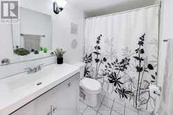 403 - 10 EDGECLIFF GOLFWAY Toronto