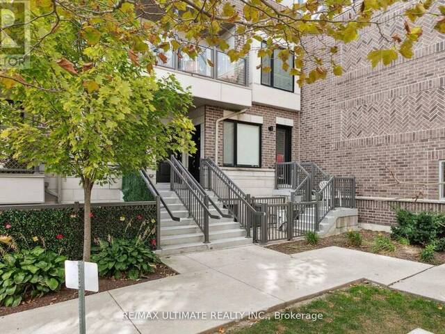 422 - 8 DRUMMOND STREET Toronto Ontario