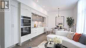 133 - 20 INN ON THE PARK DRIVE Toronto