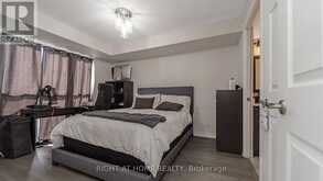 922 - 18 MONDEO DRIVE Toronto