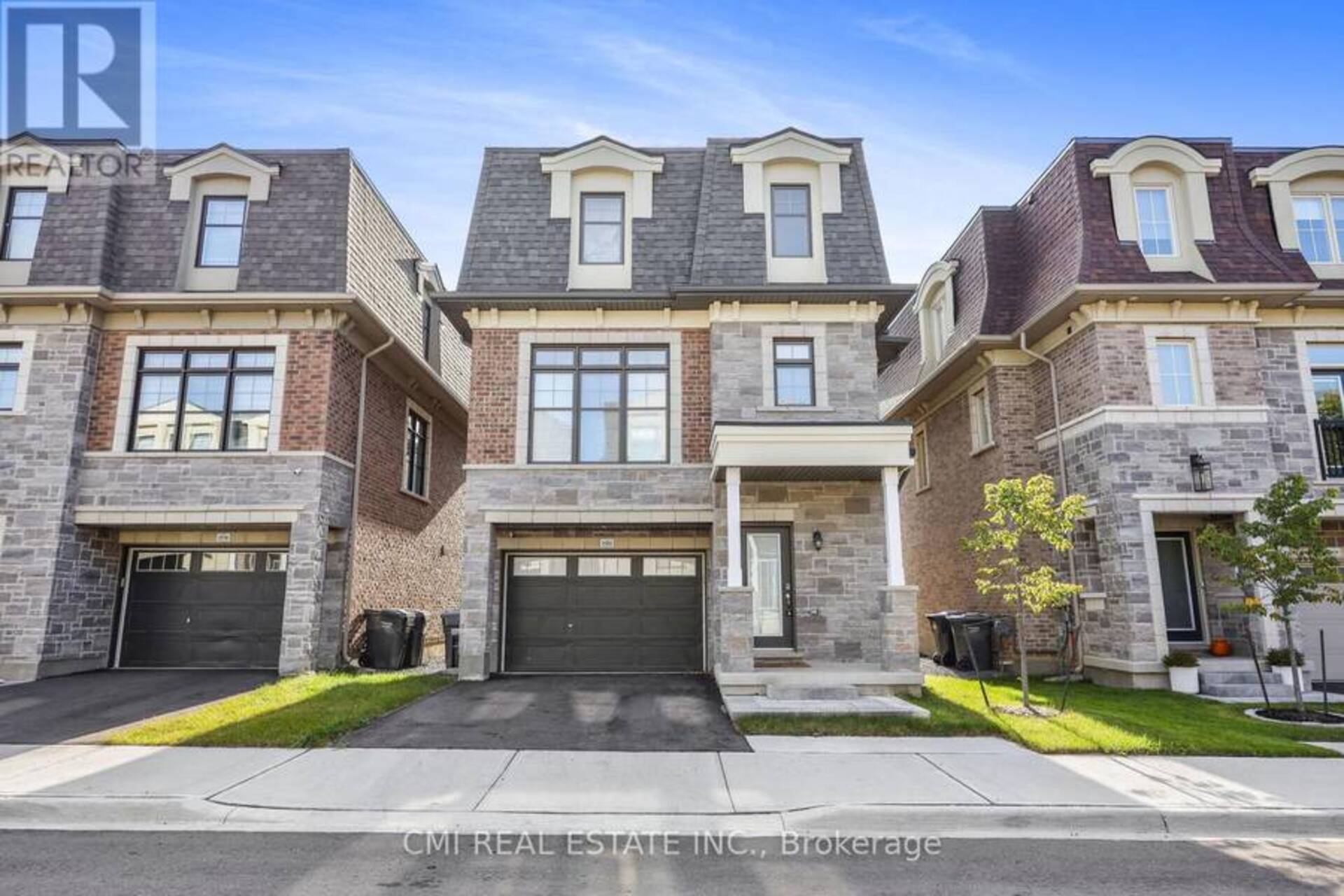 2122 ROYAL GALA CIRCLE Mississauga