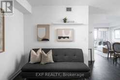 2124 - 275 VILLAGE GREEN SQUARE Toronto