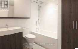 301 - 2525 BATHURST STREET Toronto