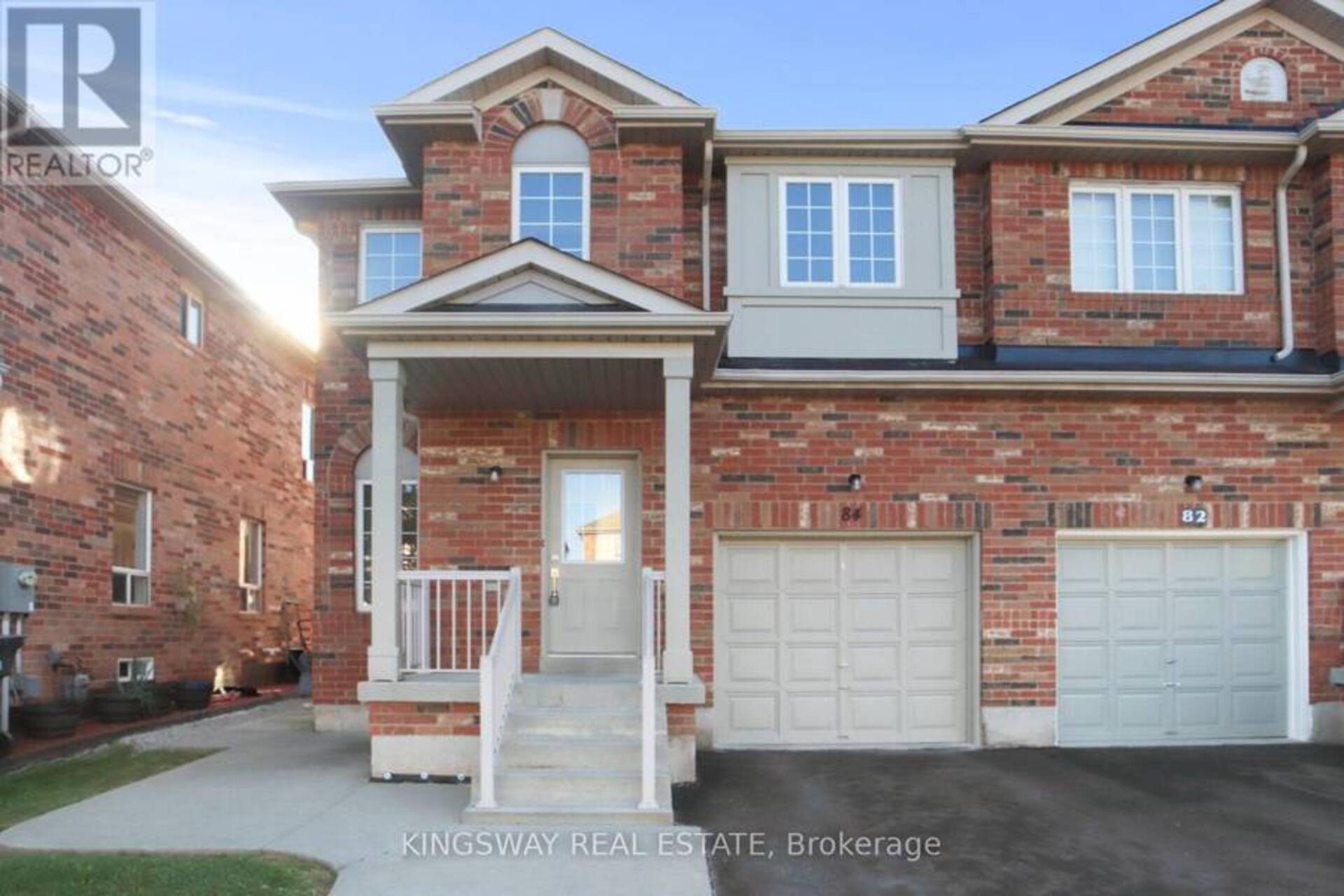 84 ABBOTSBURY DRIVE Brampton