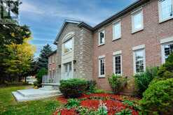 1 SHALLMAR GARDENS Richmond Hill