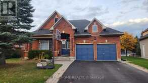 (BSMNT) - 658 FOXCROFT BOULEVARD Newmarket