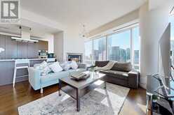 3805 - 180 UNIVERSITY AVENUE Toronto