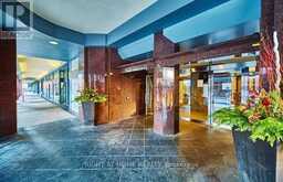 1113 - 24 WELLESLEY STREET W Toronto