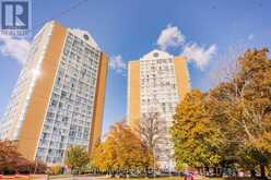 513 - 35 TRAILWOOD DRIVE Mississauga