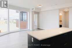 306 - 2525 BATHURST STREET Toronto