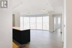 407 - 2525 BATHURST STREET Toronto