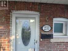 2 - 231 DELAWARE AVENUE Toronto