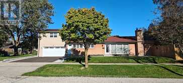 9 MOORESHEAD DRIVE Toronto