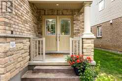 313 COLONIAL DRIVE Guelph