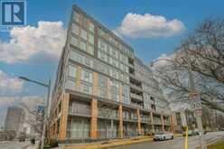 611 - 6 PARKWOOD AVENUE Toronto