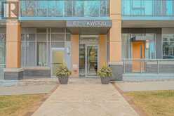 611 - 6 PARKWOOD AVENUE Toronto