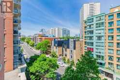 402 - 319 MERTON STREET Toronto