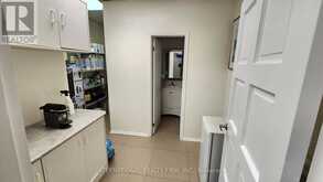 1286 DUNDAS STREET W Toronto