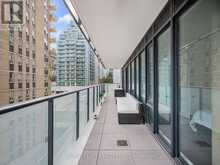 208 - 185 ROEHAMPTON AVENUE Toronto