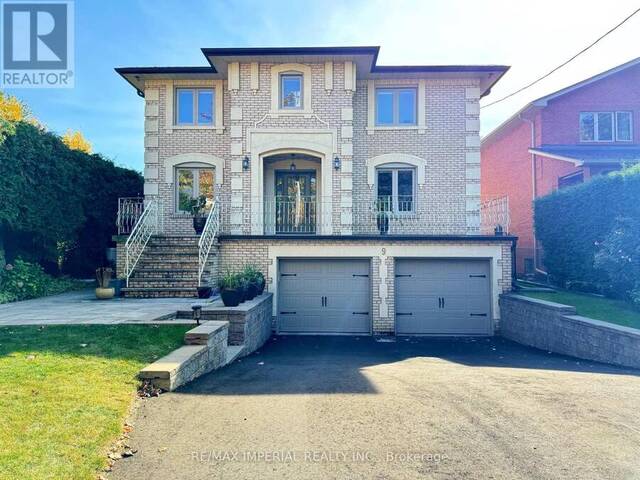 9 DODDINGTON DRIVE Toronto Ontario