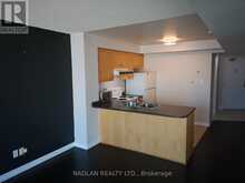 305 - 650 QUEENS QUAY W Toronto