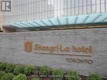 2105 - 180 UNIVERSITY AVENUE Toronto