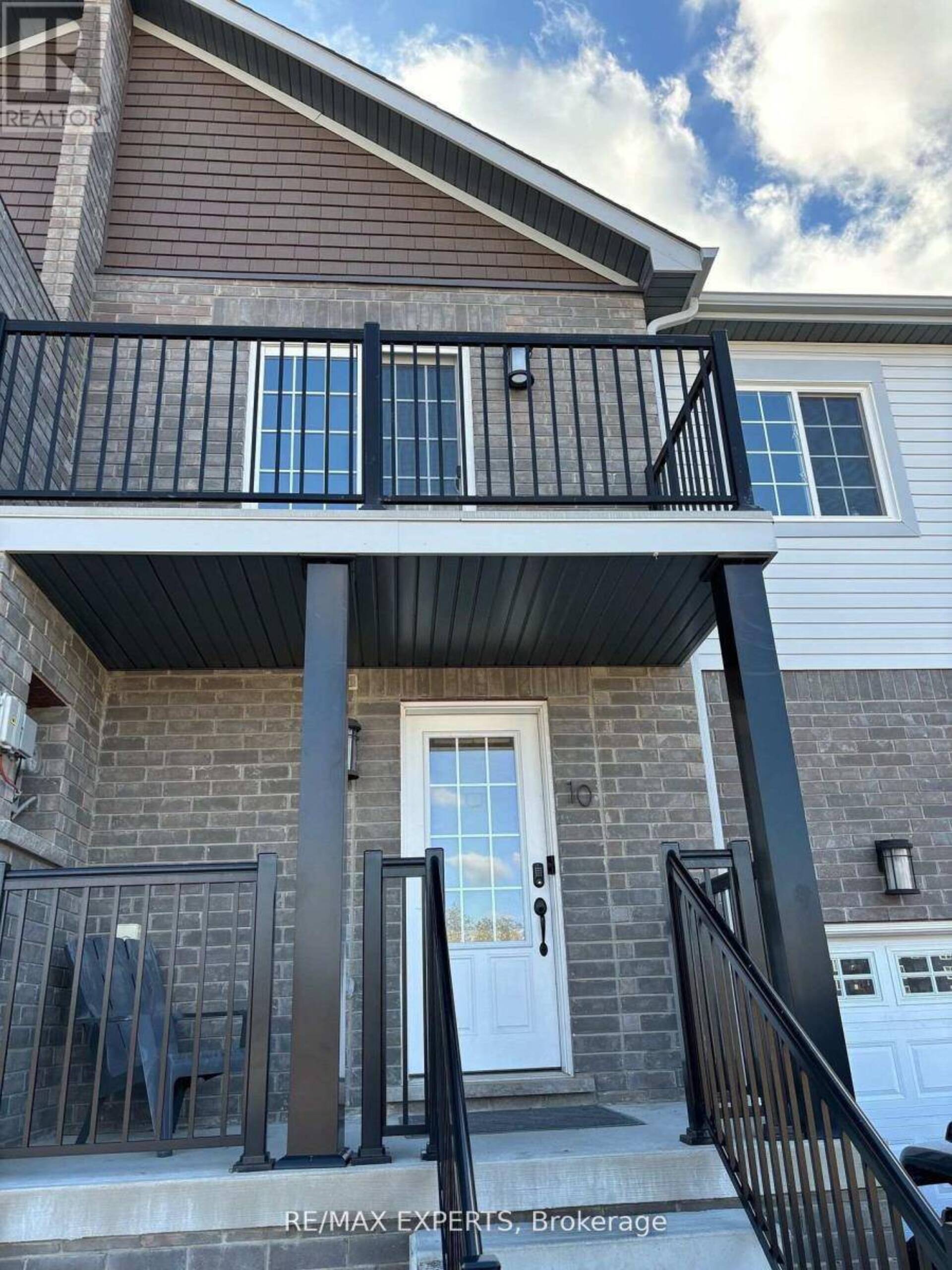 10 BROWN BEAR STREET Barrie