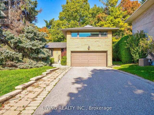 6 HILLAVON DRIVE Toronto Ontario