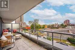 217 - 7 KENASTON GARDENS Toronto