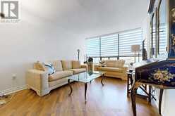 901 - 7460 BATHURST STREET W Vaughan