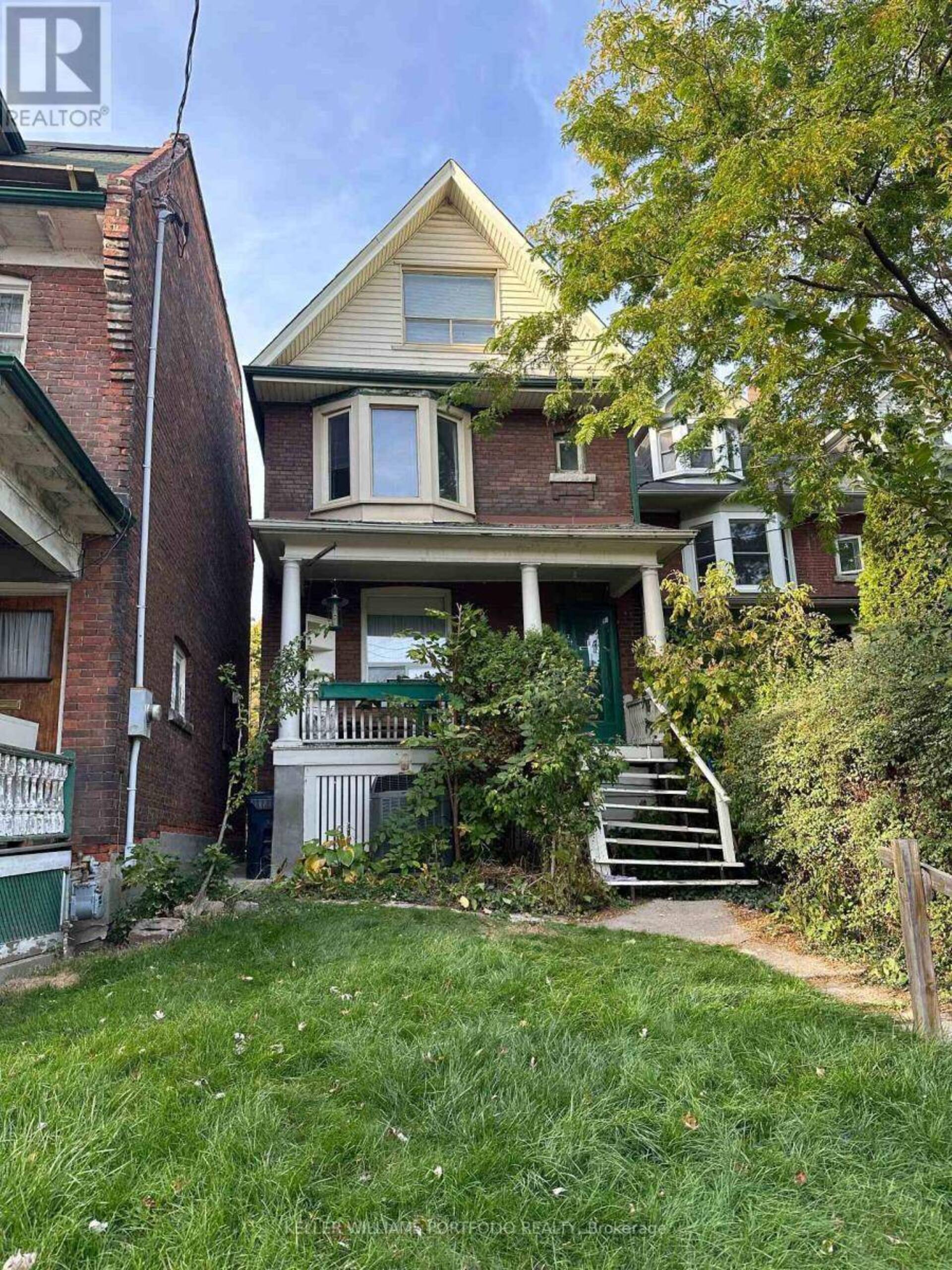 248 GARDEN AVENUE Toronto