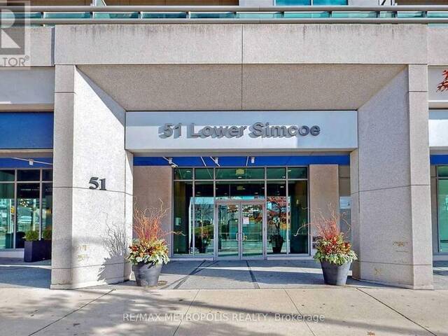 1005 - 51 LOWER SIMCOE STREET Toronto Ontario