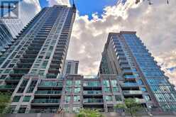 1005 - 51 LOWER SIMCOE STREET Toronto