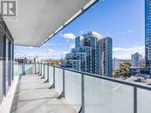 1210 - 185 ROEHAMPTON AVENUE Toronto