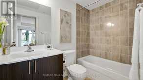 220 - 500 KINGBIRD GROVE Toronto