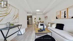 220 - 500 KINGBIRD GROVE Toronto