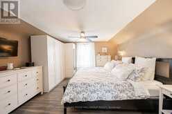 1556 FLOS RD 4 W Springwater