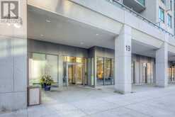 1007 - 19 GRAND TRUNK CRESCENT Toronto