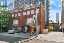 6 - 101 MCGILL STREET Toronto