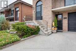 44 FLAGSTICK COURT Toronto